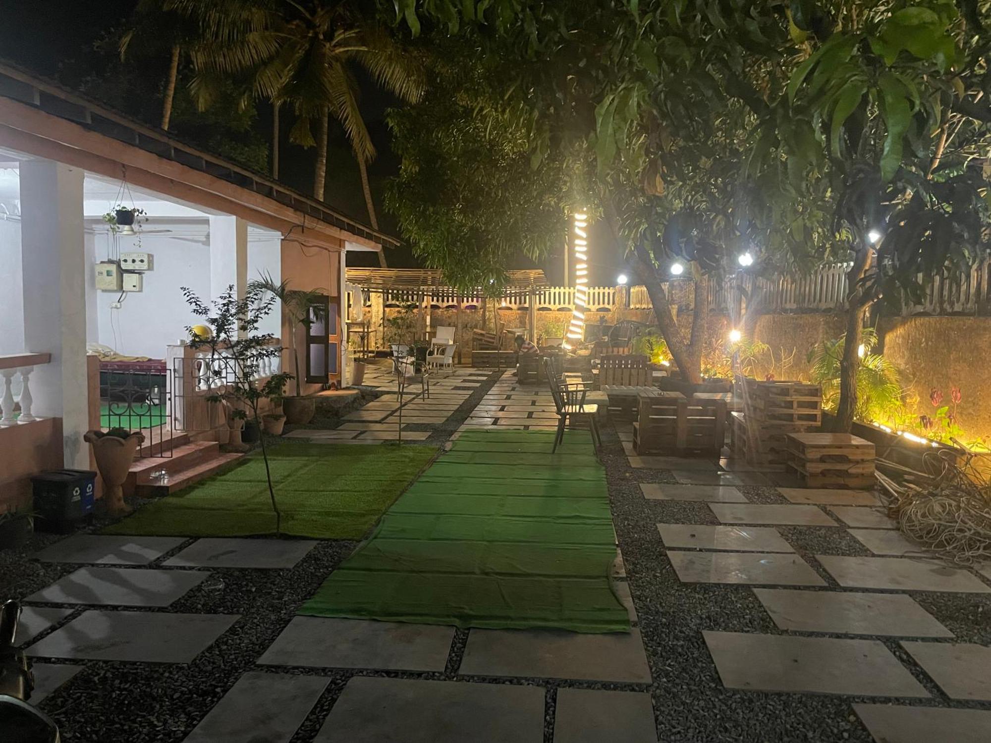 Streetmates Hostel Anjuna Zewnętrze zdjęcie